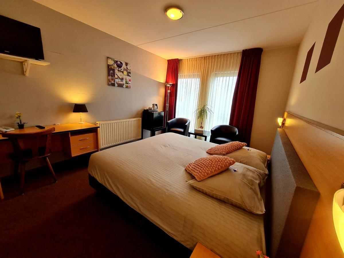 Hotel Restaurant 'T Trefpunt Made Luaran gambar