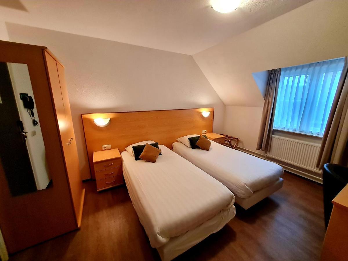 Hotel Restaurant 'T Trefpunt Made Luaran gambar