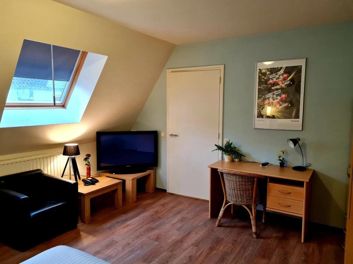 Hotel Restaurant 'T Trefpunt Made Luaran gambar
