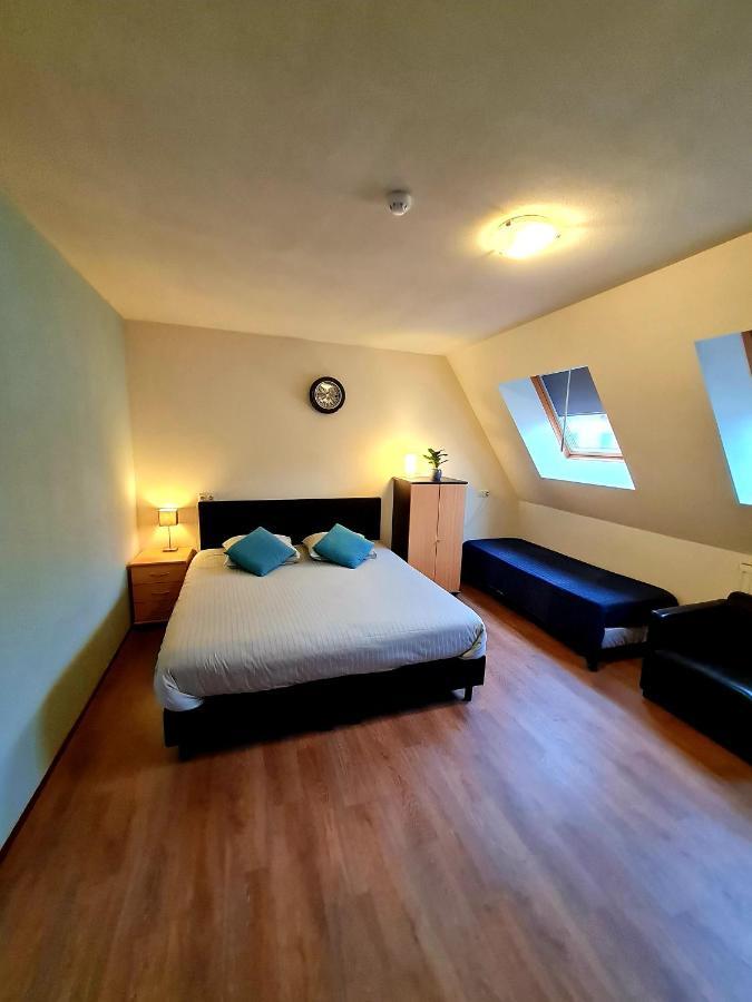 Hotel Restaurant 'T Trefpunt Made Luaran gambar