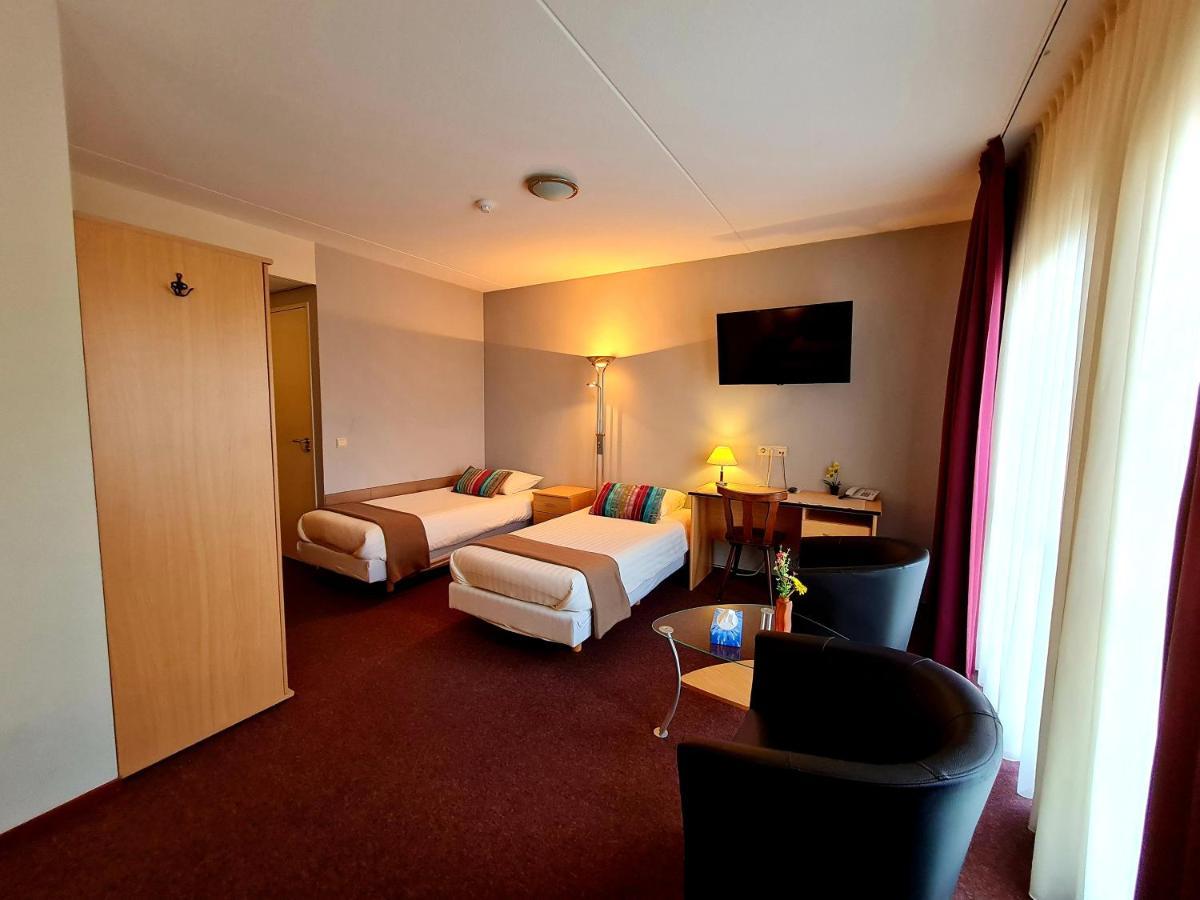 Hotel Restaurant 'T Trefpunt Made Luaran gambar