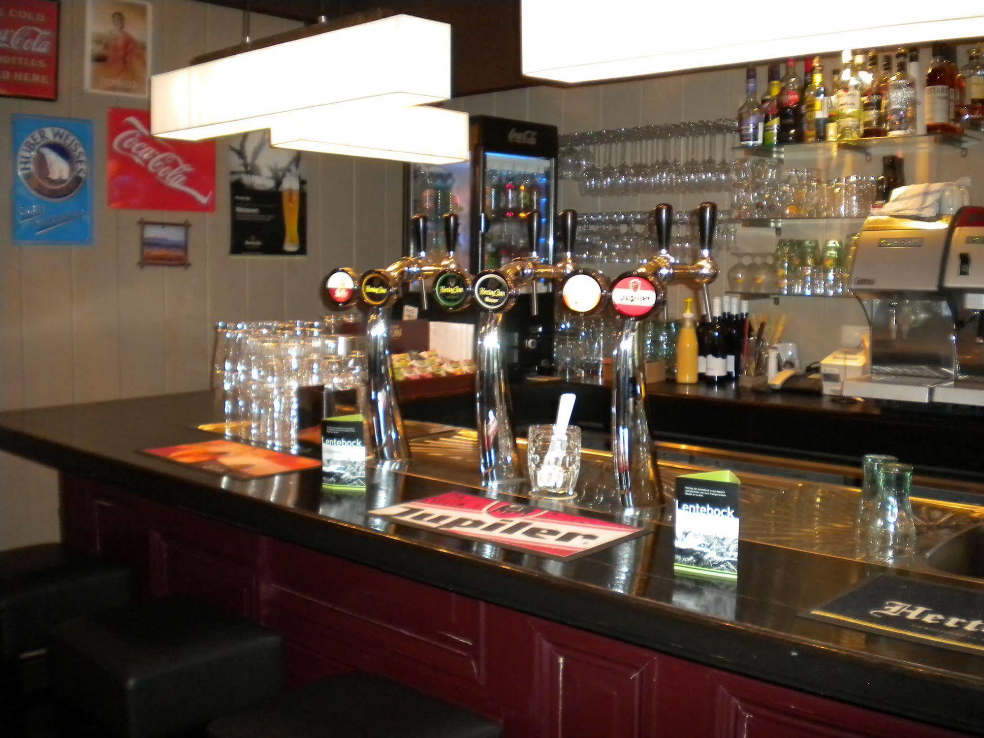 Hotel Restaurant 'T Trefpunt Made Luaran gambar