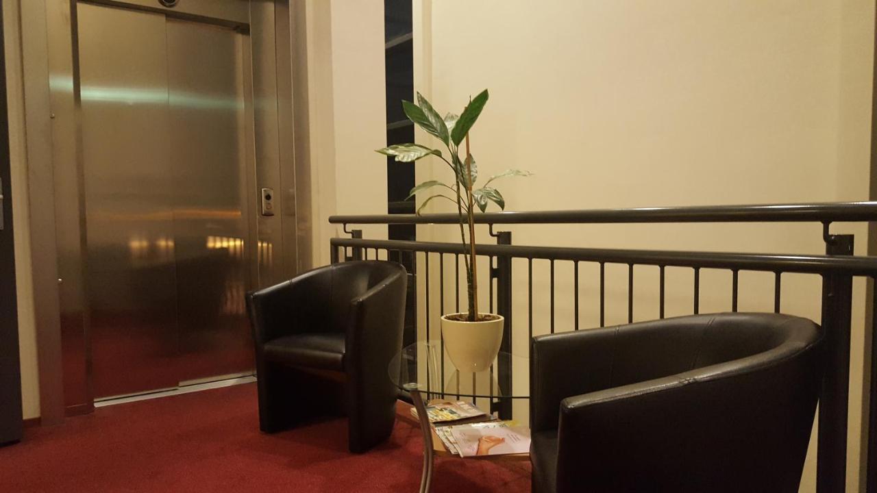 Hotel Restaurant 'T Trefpunt Made Luaran gambar